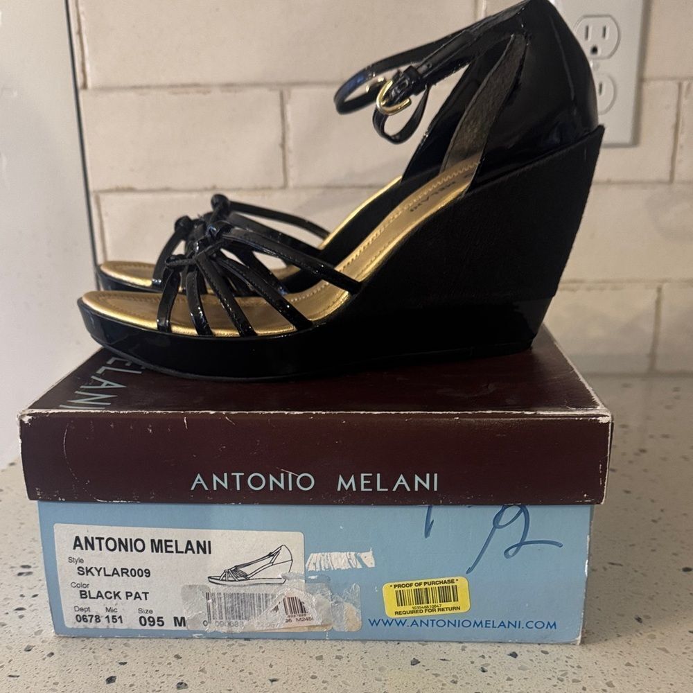 ANTONIO MELANI SKYLAR Black Patent and Textile Wedges Sandals Peep Toe Size 9.5